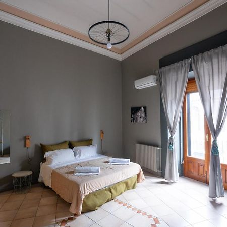 Bed and Breakfast Terrazza Santa Chiara Catania Exterior foto