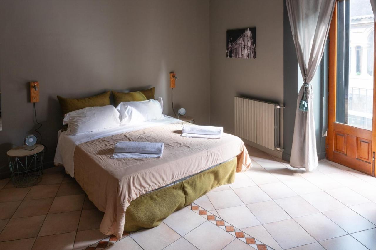 Bed and Breakfast Terrazza Santa Chiara Catania Exterior foto