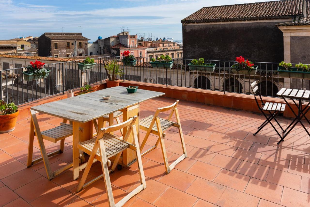 Bed and Breakfast Terrazza Santa Chiara Catania Exterior foto