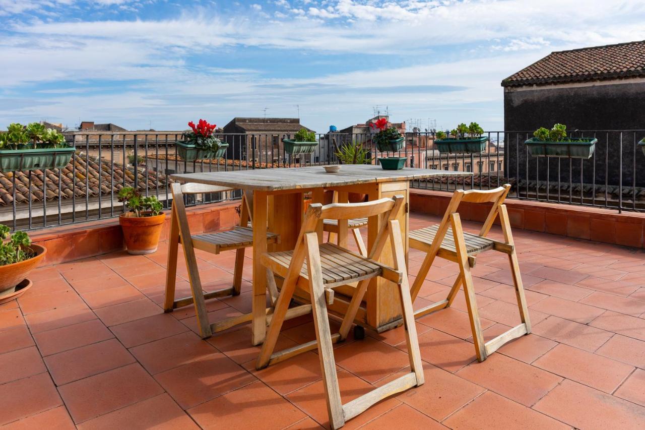 Bed and Breakfast Terrazza Santa Chiara Catania Exterior foto