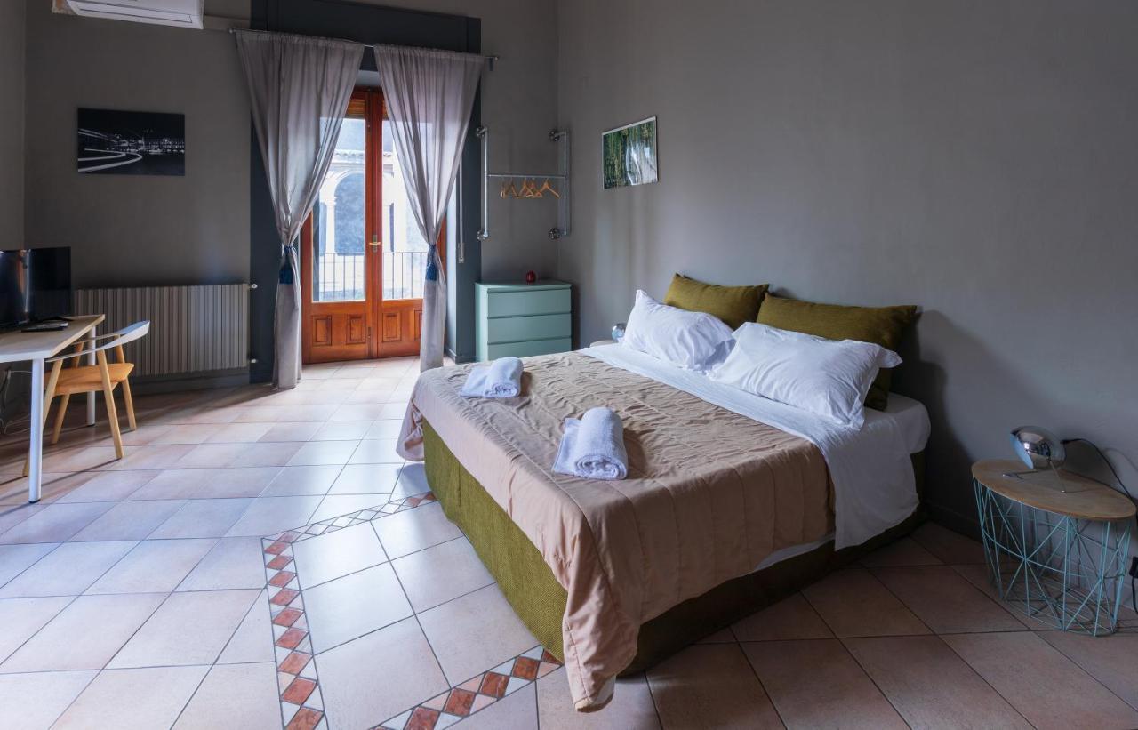 Bed and Breakfast Terrazza Santa Chiara Catania Exterior foto