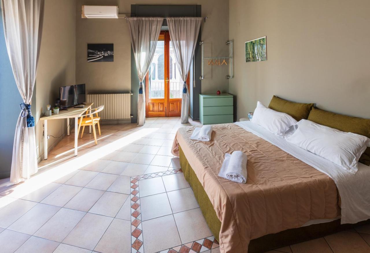 Bed and Breakfast Terrazza Santa Chiara Catania Exterior foto