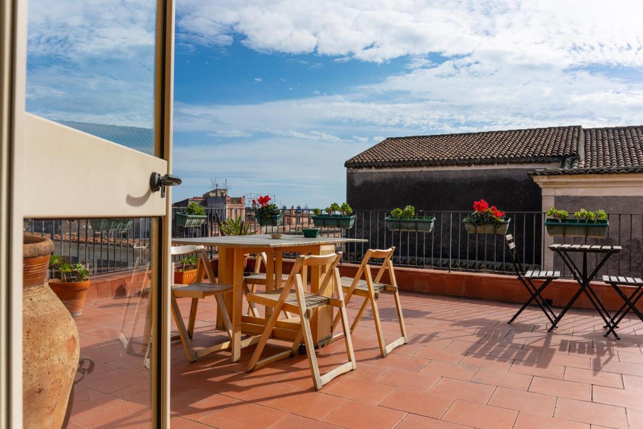 Bed and Breakfast Terrazza Santa Chiara Catania Exterior foto