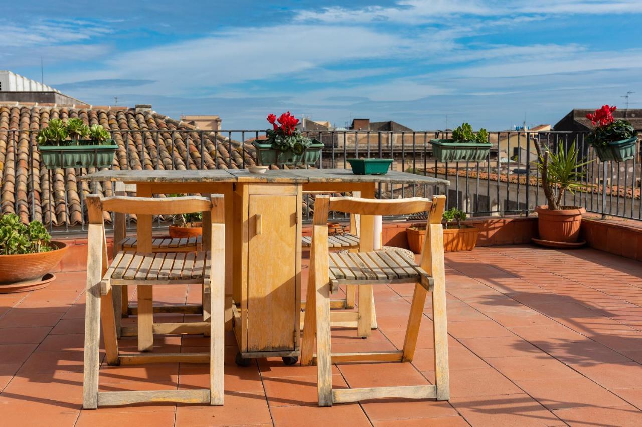 Bed and Breakfast Terrazza Santa Chiara Catania Exterior foto